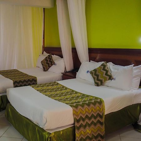 67 Airport Hotel Nairobi Mlolongo Экстерьер фото