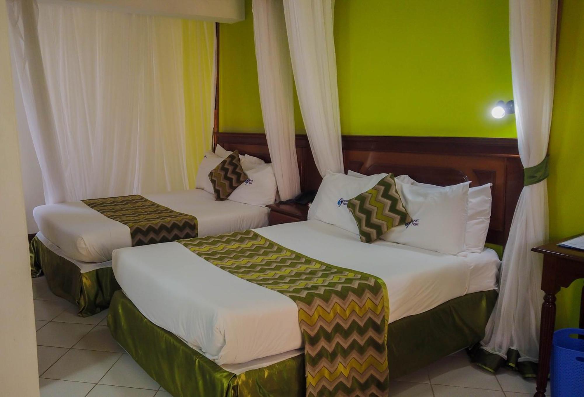 67 Airport Hotel Nairobi Mlolongo Экстерьер фото
